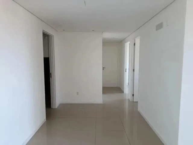 Imagem 5: Excelente Apartamento de 102M² com 3 Suítes, Sendo Uma Reversível. Sala, Cozinha E