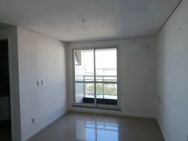 Imagem 9: Excelente Apartamento de 102M² com 3 Suítes, Sendo Uma Reversível. Sala, Cozinha E