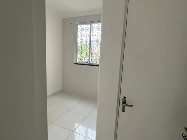 Imagem 12: Alugo Apartamento Residencial Parque Maraponga, Apartamento com 03 Quartos e 02 Banheiros