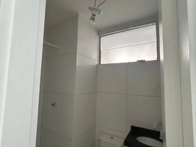 Imagem 9: Alugo Apartamento Residencial Parque Maraponga, Apartamento com 03 Quartos e 02 Banheiros