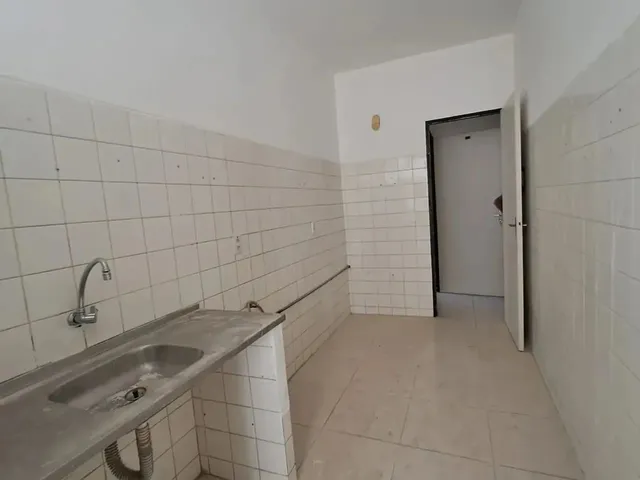 Imagem 5: Apartamento com 3 Quartos para Alugar na Cidade dos Funcionários