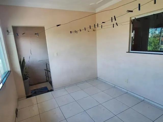 Imagem 8: Aluga - Casa no Bairro João XXIII - 3 Quartos - Ventilada - Proximo de Tudo