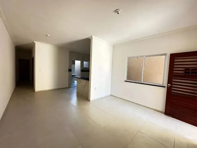 Imagem 10: Incrível Casa de Três Quartos para Alugar - Bairro Parque Dois Irmãos - Fortaleza - Ce