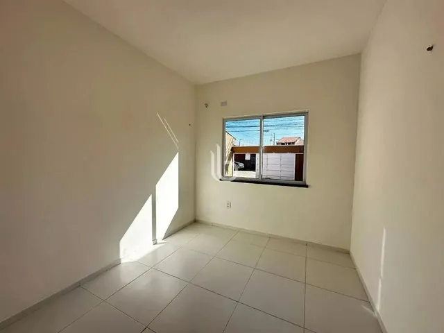 Imagem 9: Incrível Casa de Três Quartos para Alugar - Bairro Parque Dois Irmãos - Fortaleza - Ce