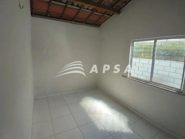 Imagem 3: Casa Ampla Reformada com 03 Quartos, Área Interna , Quintal, Varanda, Garagem Ligue E