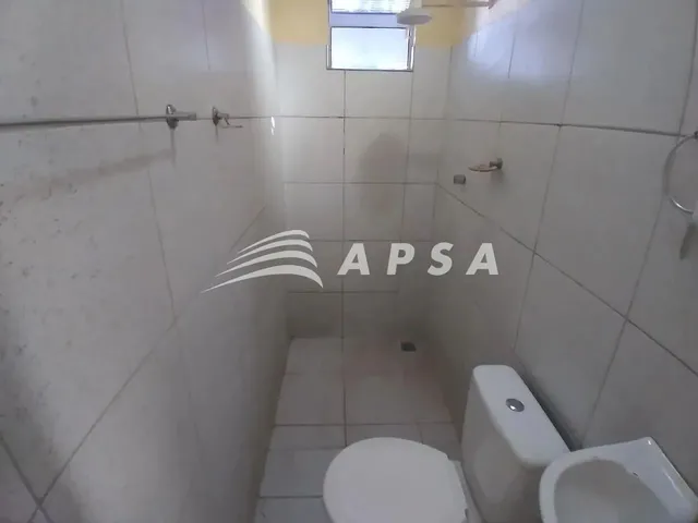 Imagem 11: Casa Ampla Reformada com 03 Quartos, Área Interna , Quintal, Varanda, Garagem Ligue E