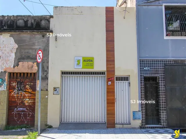 Imagem: Casa com Espaço Bem Distribuído Próxima