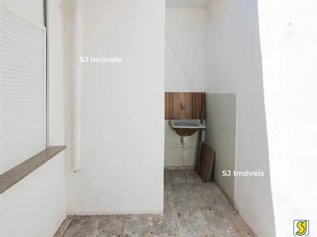 Imagem 6: Casa com Espaço Bem Distribuído Próxima À Av. Dom Manuel