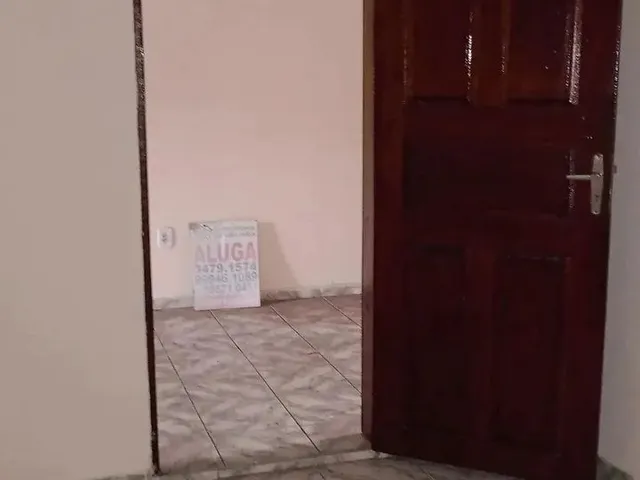 Imagem 4: Imóvel para Aluguel Tem 70 Metros Quadrados com 2 Quartos em Quintino Cunha - Fortaleza