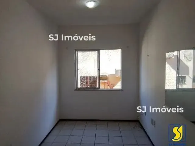 Imagem 7: Apartamento Compacto com 2 Quartos em Condomínio na Serrinha