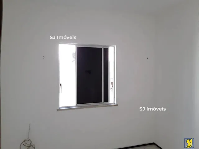 Imagem 4: Apartamento Compacto com 2 Quartos em Condomínio na Serrinha