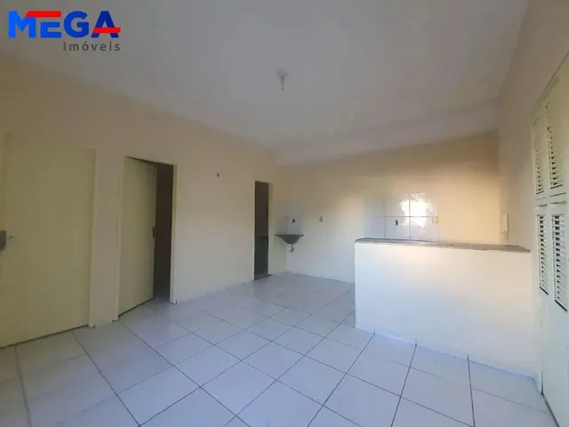 Imagem 2: Apartamento com 2 Quartos no Bairro Centro em Fortaleza, Ce