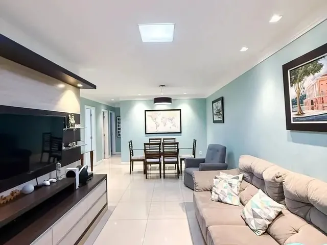 Imagem: A casa em condomínio possui 3 Dormitórios, 2 Suítes, 4