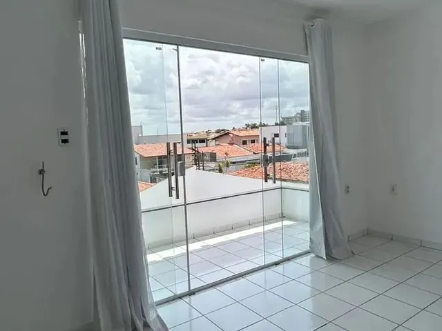 Imagem 2: Casa Solta para Venda no Renascença