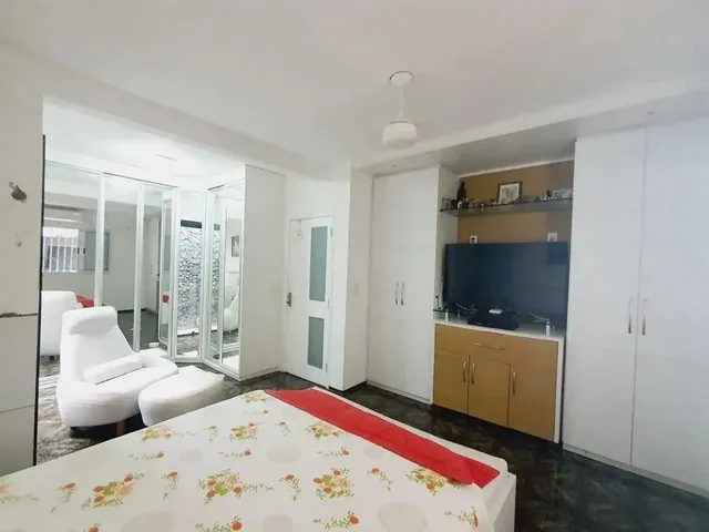 Imagem 5: Vendo Excelente Casa Duplex 4 Suites com Piscina