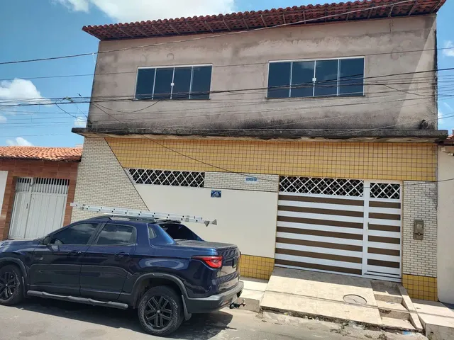 Imagem: Venda de Uma Casa de Dois Pavimentos