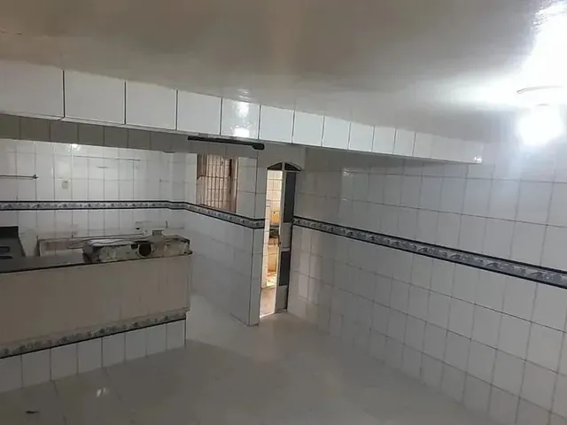 Imagem 13: Alugo Casa Ampla no Conj. Abelardo Conduru de 2 Pav. com 5/4 Sendo 4 Suítes e 2 Vgs de G