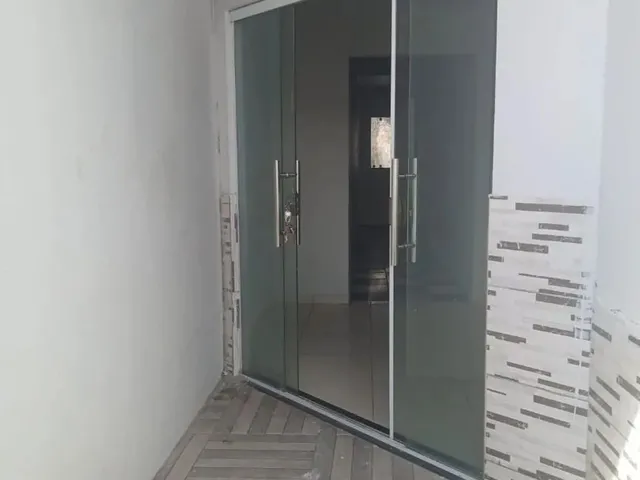Imagem: Aluga-Se Uma Casa Germinada na Cidade Nova