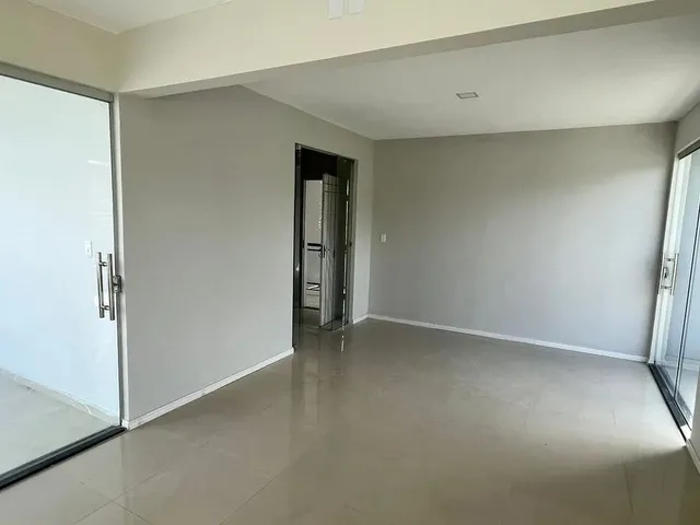 Imagem 2: Cond. Amazon Garden - Casa C/ 4 Suites Sendo 1 Master C/ Varanda, Piscina, Churrasqueira-C