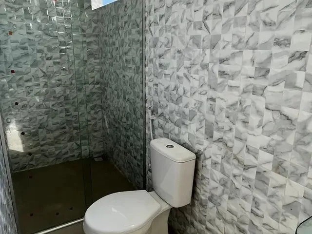 Imagem 14: Cond. Amazon Garden - Casa C/ 4 Suites Sendo 1 Master C/ Varanda, Piscina, Churrasqueira-C