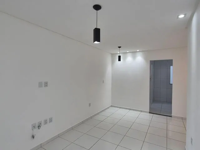 Imagem 12: Alugo Apt° com o Melhor Custo-Benefício da Orla. 3 Quartos, Sendo 1 Suíte. Imperdível