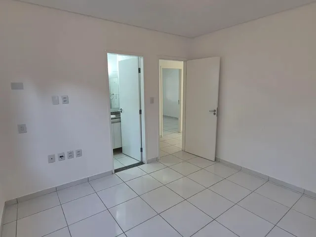Imagem 3: Alugo Apt° com o Melhor Custo-Benefício da Orla. 3 Quartos, Sendo 1 Suíte. Imperdível