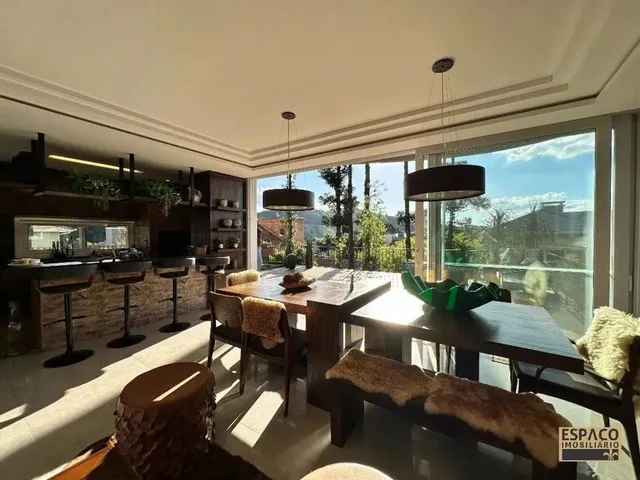 Imagem 2: Casa Mobiliada em Alphaville
