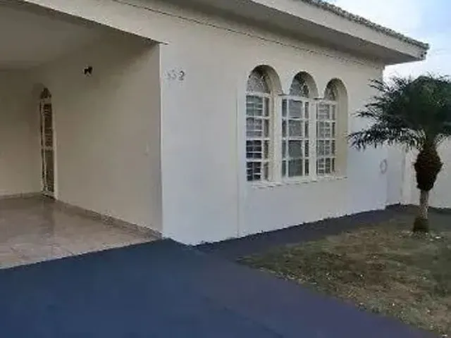 Imagem: Casa com 3 Dormitórios para Alugar, 170