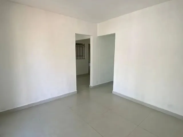 Imagem 5: Casa de 2 Quartos no Setor Universitário