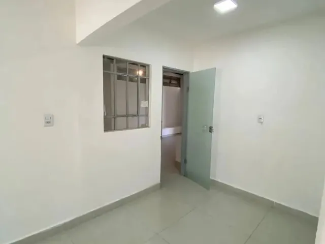 Imagem 8: Casa de 2 Quartos no Setor Universitário