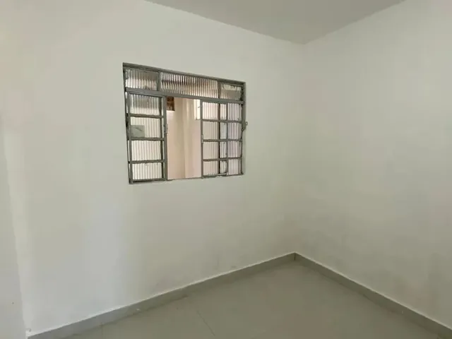 Imagem 12: Casa de 2 Quartos no Setor Universitário