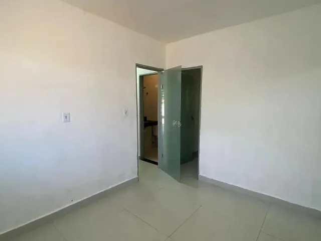 Imagem 9: Casa de 2 Quartos no Setor Universitário