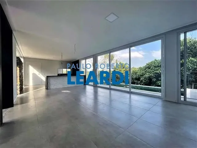 Imagem: Casa em Condomínio - Chácara dos Lagos