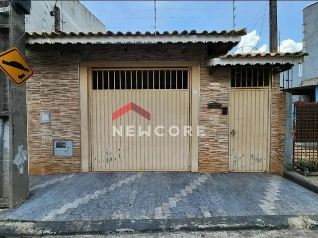 Imagem: Casa em Rua das Colinas - Terra Preta (Terra