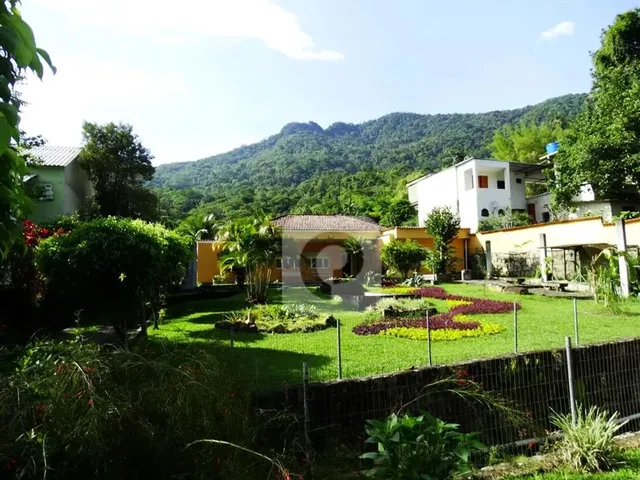 Imagem: Lindo Sítio Colado Ao Parque Florestal