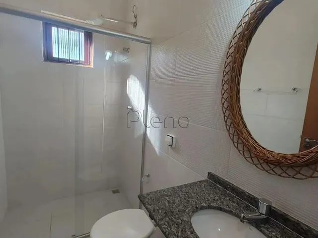 Imagem 2: Chácara À Venda com 3 Quartos no Parque das Bandeiras, Indaiatuba