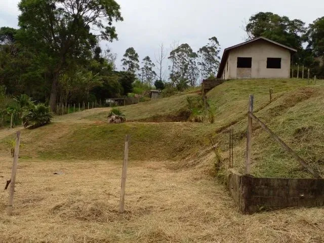 Imagem: Chácara em Ibiuna com 1500 M² Abaixo do
