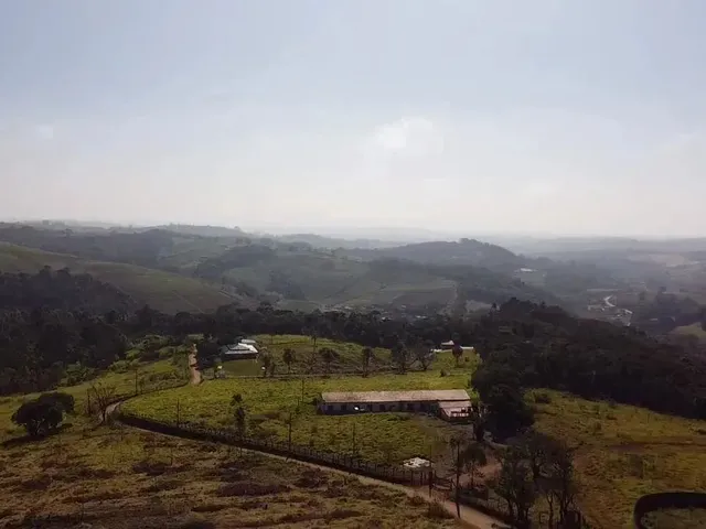 Imagem: Seu Refúgio na Represa Terrenos Amplos