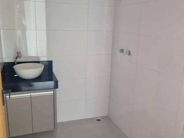 Imagem 3: Casa à venda 3 quartos, Suíte, Área gourmet com Churrasqueira, Armários Planejados no
