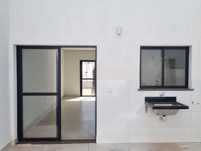 Imagem 4: Casa à venda 3 quartos, Suíte, Área gourmet com Churrasqueira, Armários Planejados no