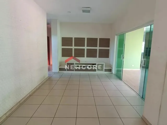 Imagem 13: Casa em Avenida Américo Belay - Parque Avenida - Maringá/Pr