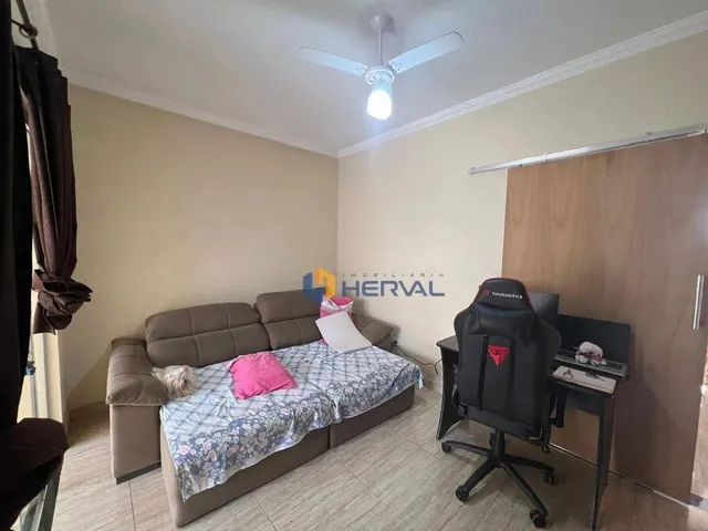 Imagem: Aceita Troca) Casa com 3 Quartos À Venda