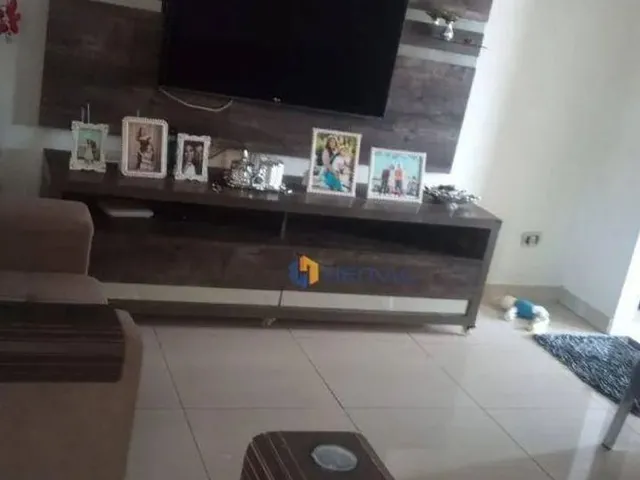 Imagem: Aceita Troca) Casa com 3 Quartos À Venda