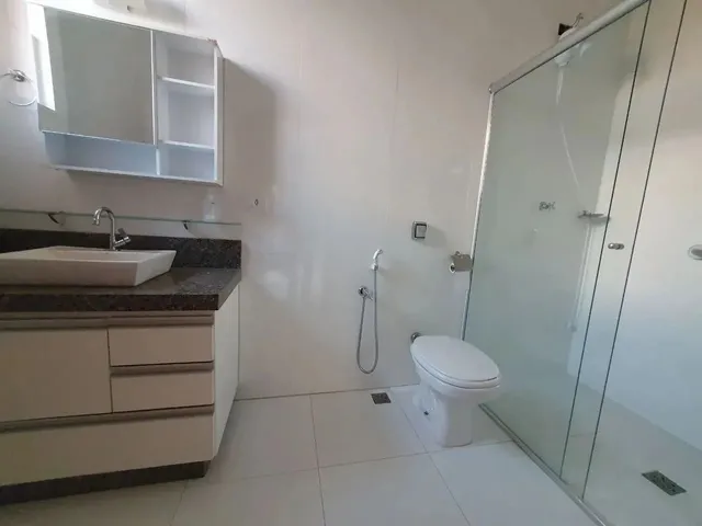 Imagem 4: Sobrado com 3 Dormitórios À Venda, 248 M² por R$ 680.000,00 - Vila Marumby