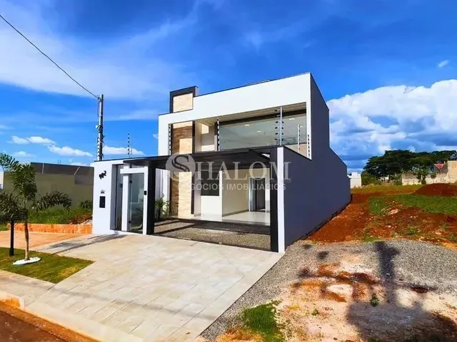 Imagem 1: Casa À Venda em Maringá, Zona 31, com 3 Quartos, com 139.6 M²