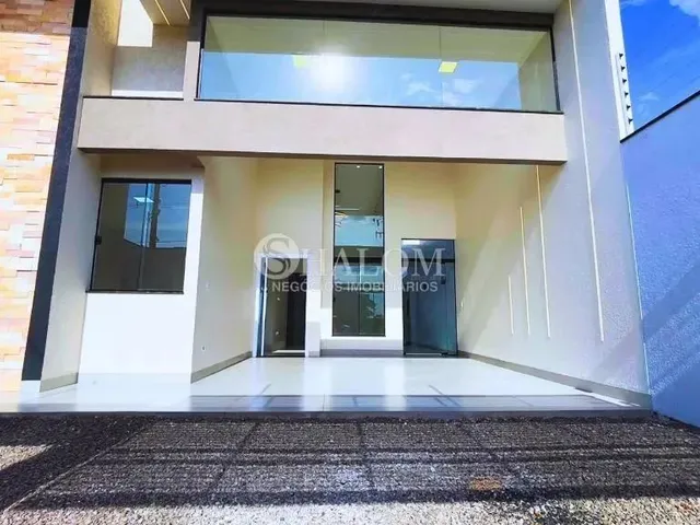 Imagem 3: Casa À Venda em Maringá, Zona 31, com 3 Quartos, com 139.6 M²