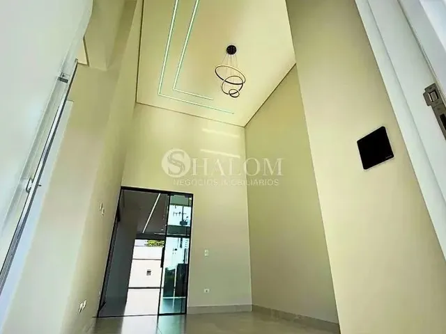 Imagem 11: Casa À Venda em Maringá, Zona 31, com 3 Quartos, com 139.6 M²