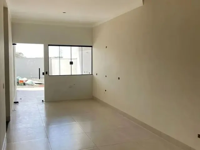 Imagem 5: Casa À Venda em Maringá 3 Quartos, Suíte e Quintal Amplo