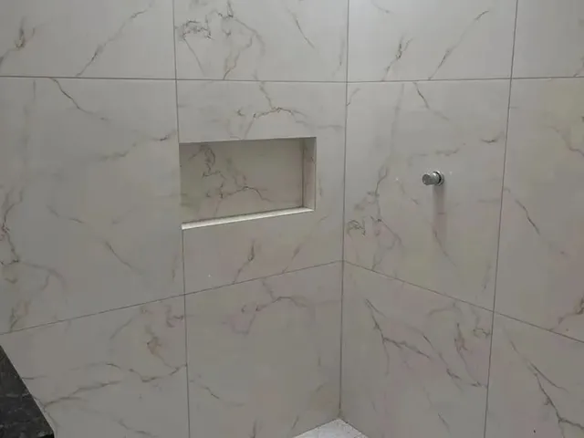 Imagem 2: Casa À Venda em Maringá 3 Quartos, Suíte e Quintal Amplo