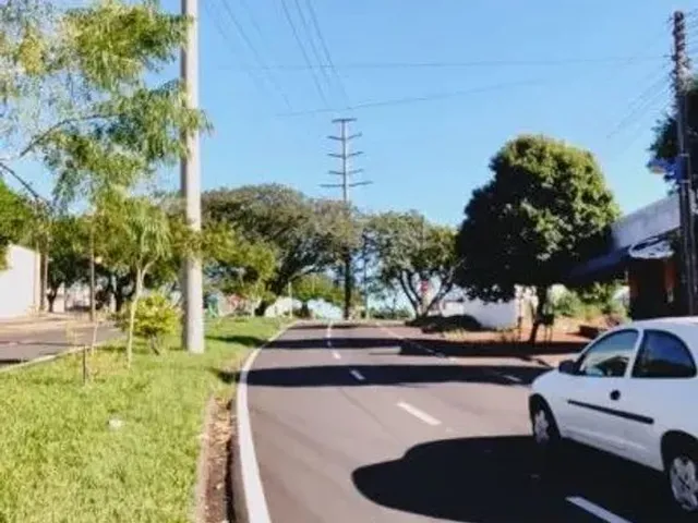 Imagem 8: Casa para Venda em Maringá, Jardim Olímpico, 3 Dormitórios, 1 Suíte, 1 Banheiro, 4